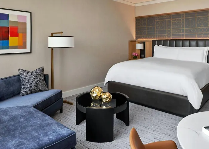 The Ritz-carlton,