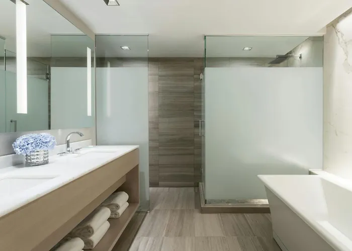 The Ritz-carlton, 5* Chicago
