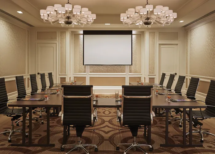 The Ritz-carlton, Hotel