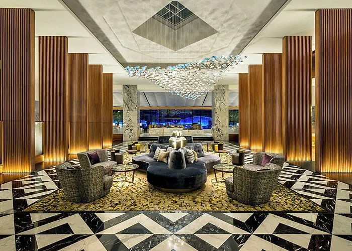 The Ritz-carlton, Hotel