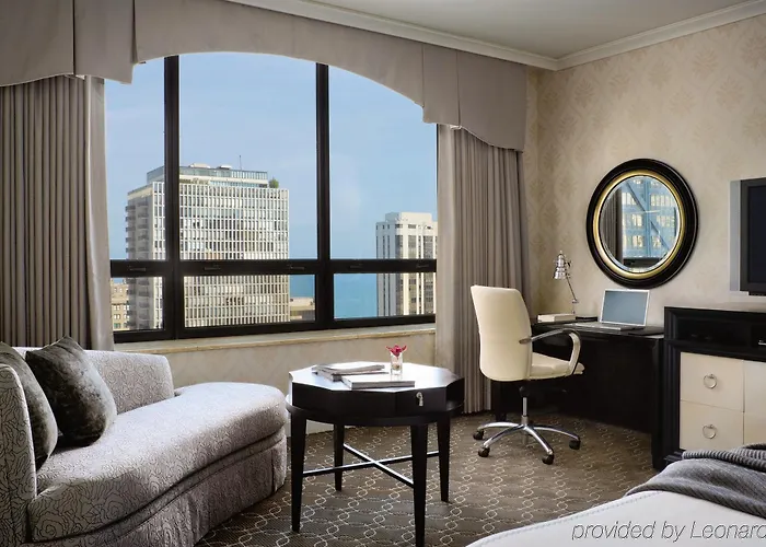 The Ritz-carlton, Hotel